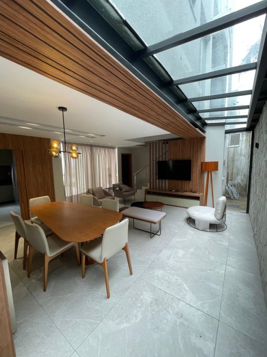 Casa Triplex - Venda - Vinhais - S�o Lu�s - MA