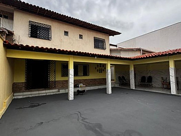 Casa � venda � Recanto dos Vinhais