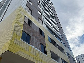 Apartamento com 02 qtos (s/1 ste)