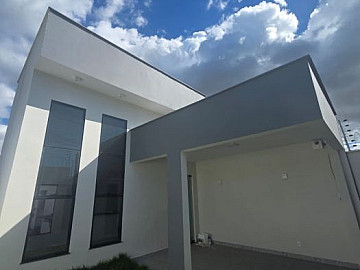 CASA � VENDA NO ARA�AGY