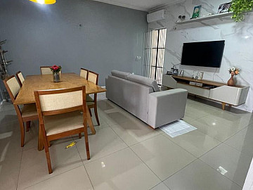 Casa em Condom�nio � Venda